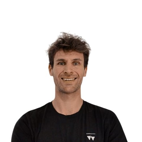 Portrait de Valentin, encadrant roller freestyle